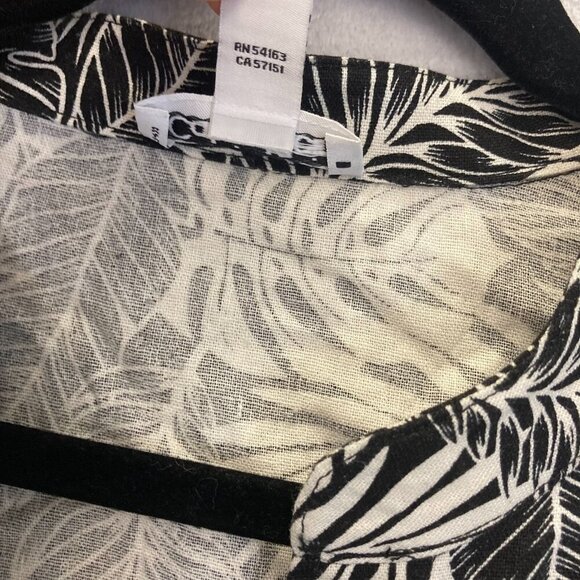 Calvin Klein Roll Tab Linen Blend Button Up Shirt Women's Size 2X Black Tropical - Picture 8 of 14